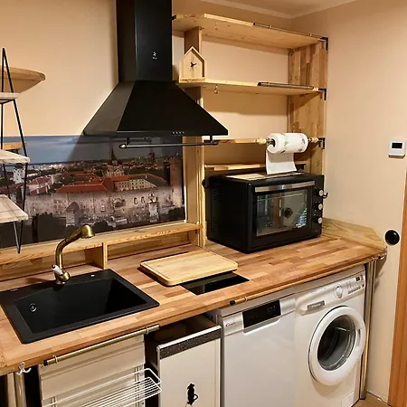 Апарт-отель Parlament 3*