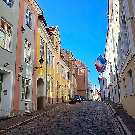 Parlament 3* Tallinn
