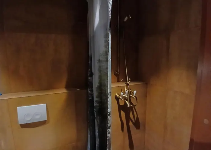 Parlament Aparthotel