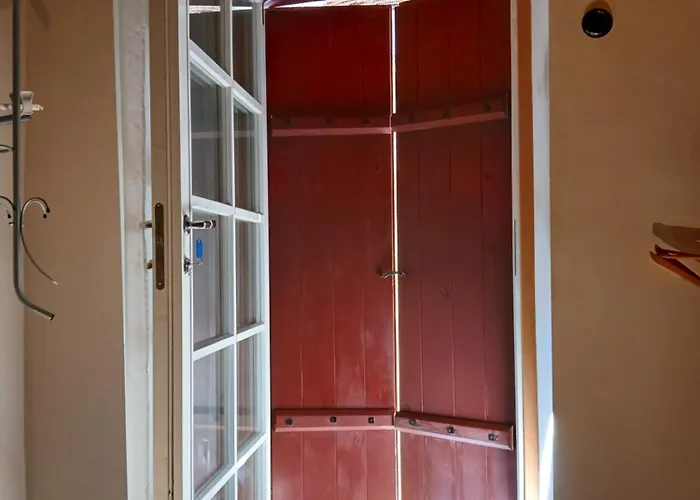 Parlament Aparthotel