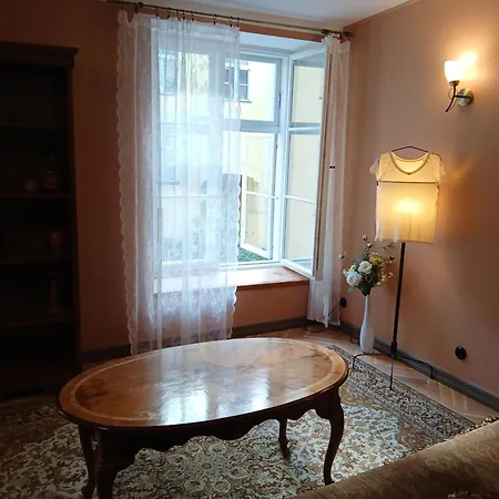 Aparthotel Parlament