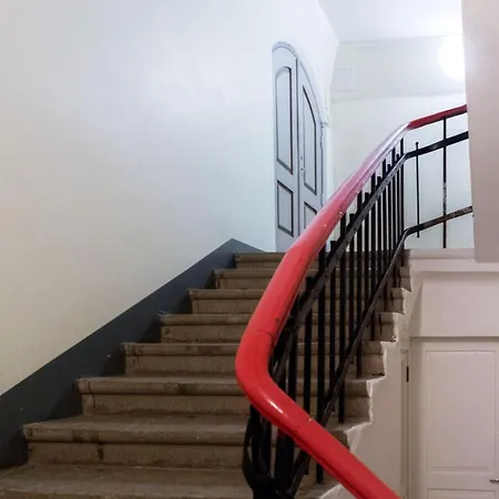 Hotel apartamentowy Parlament