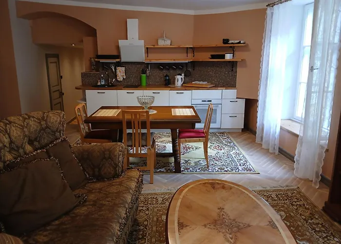 アパートホテル Parlament