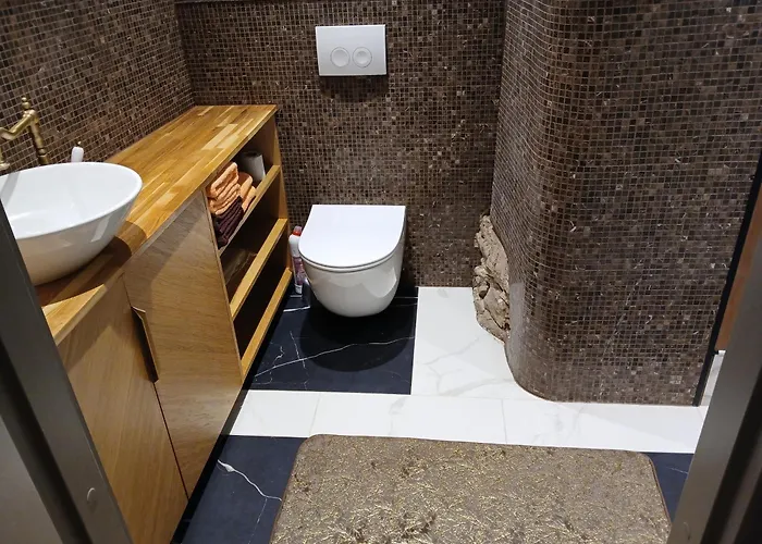 Parlament アパートホテル 3*