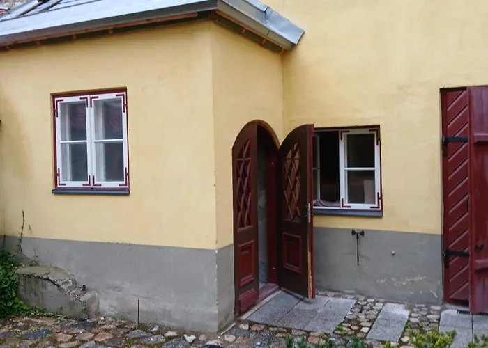 Parlament アパートホテル